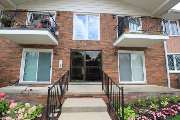 54753 Shelby Road, Shelby Twp, MI 48316