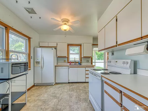 Monroe, MI 48162,415 E Noble Avenue