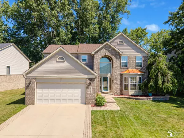 44220 Stonebridge Drive, Belleville, MI 48111