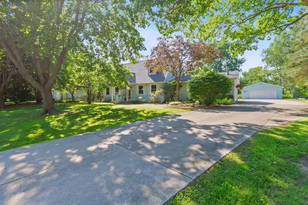 Clyde, MI 48049,5394 Ponderosa Drive