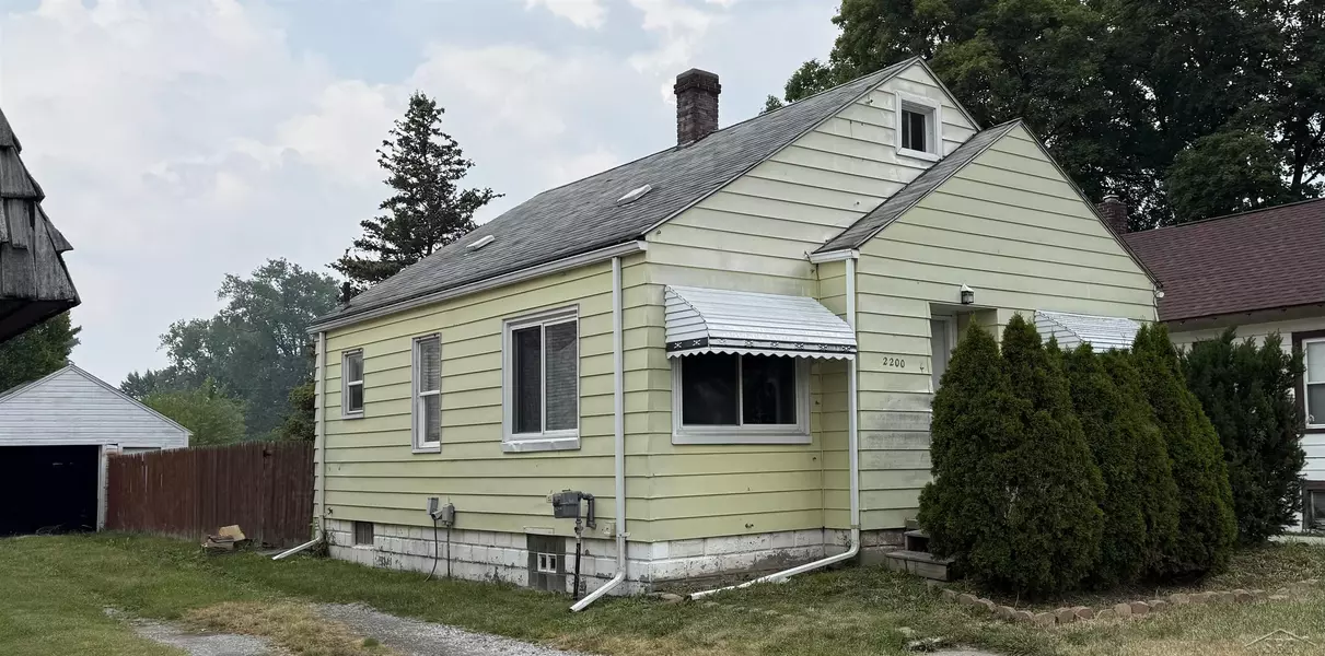 2200 state Street, Saginaw, MI 48602