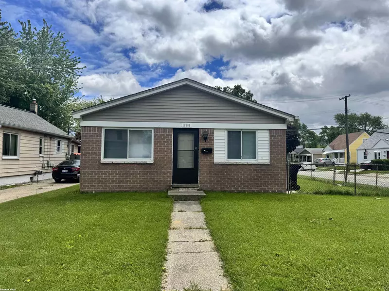18906 Meier Street, Roseville, MI 48066