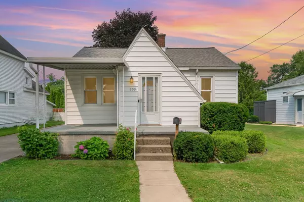 609 King Street, Bay City, MI 48706
