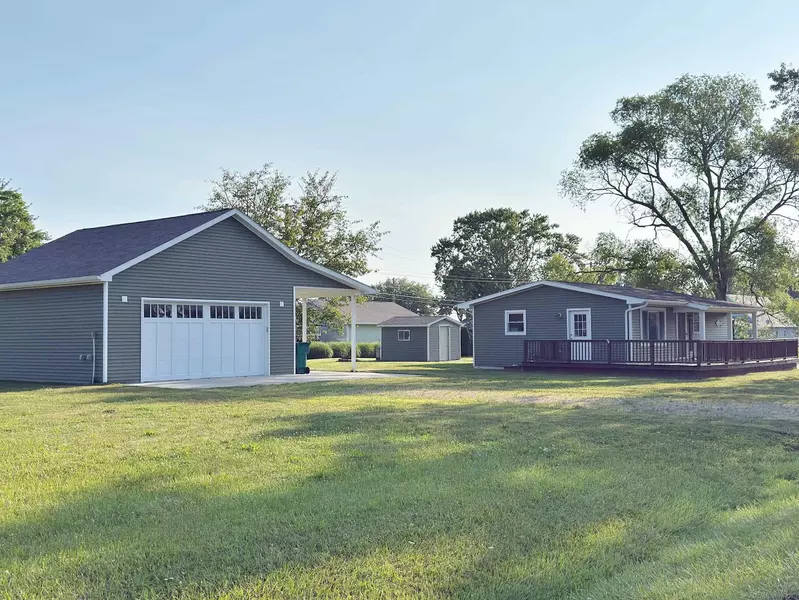 7489 Sunset Blvd Road, Lexington, MI 48450