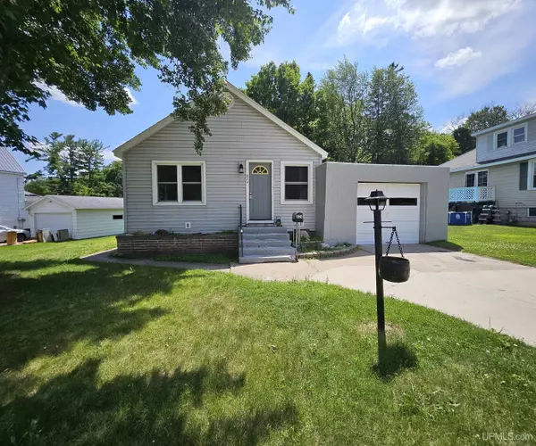 824 Vine Street, Niagara C-wi, WI 54151
