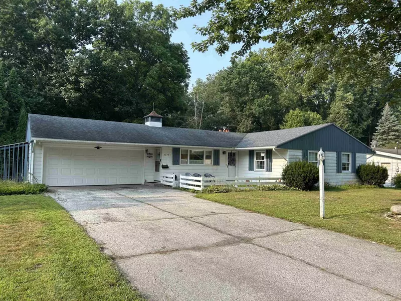 3370 Woodland Court, Bridgeport, MI 48601