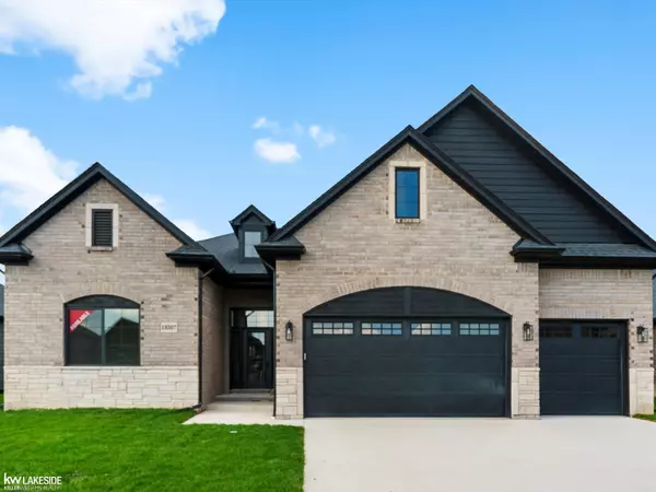 19307 Springbrook Drive, Macomb, MI 48044