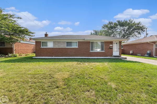 29910 Bradner Drive, Warren, MI 48088