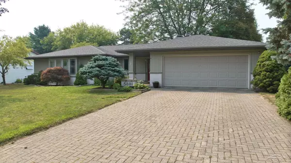 5881 Dewhirst Drive, Saginaw, MI 48638