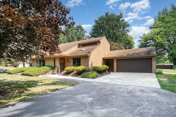 1910 N Miller Road, Saginaw, MI 48609