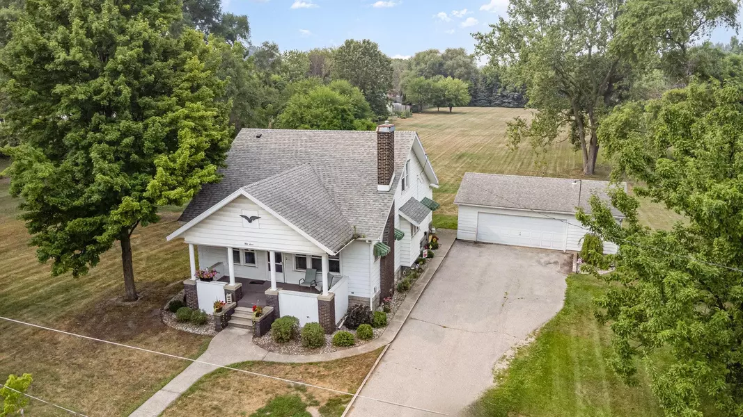 57 Salzburg Road, Bay City, MI 48706