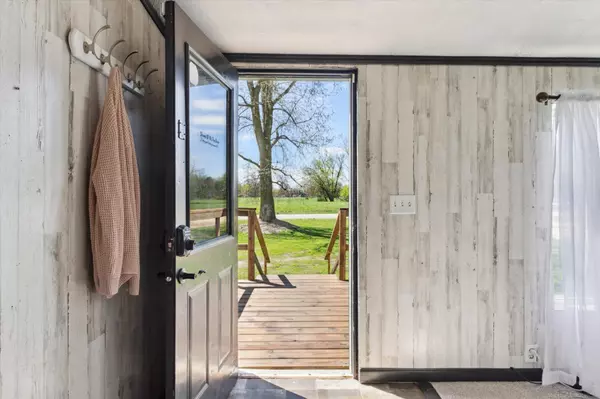 Crystal, MI 48818,10343 E Pakes Road