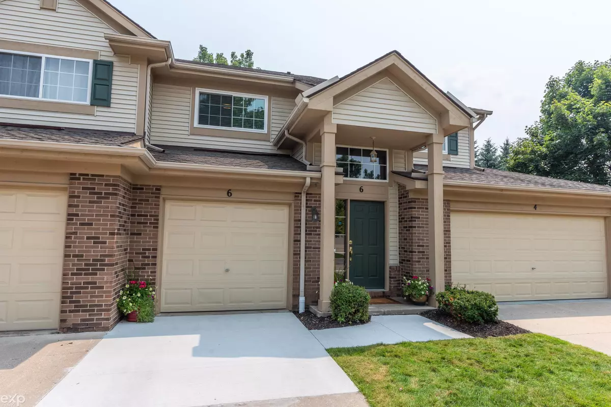 Auburn Hills, MI 48326,6 N Vista Street