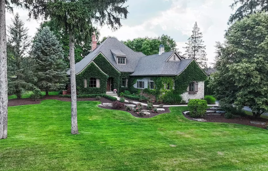 5980 Hartford Way, Brighton, MI 48116