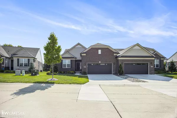 40562 Orchid Trail, Clinton Township, MI 48036