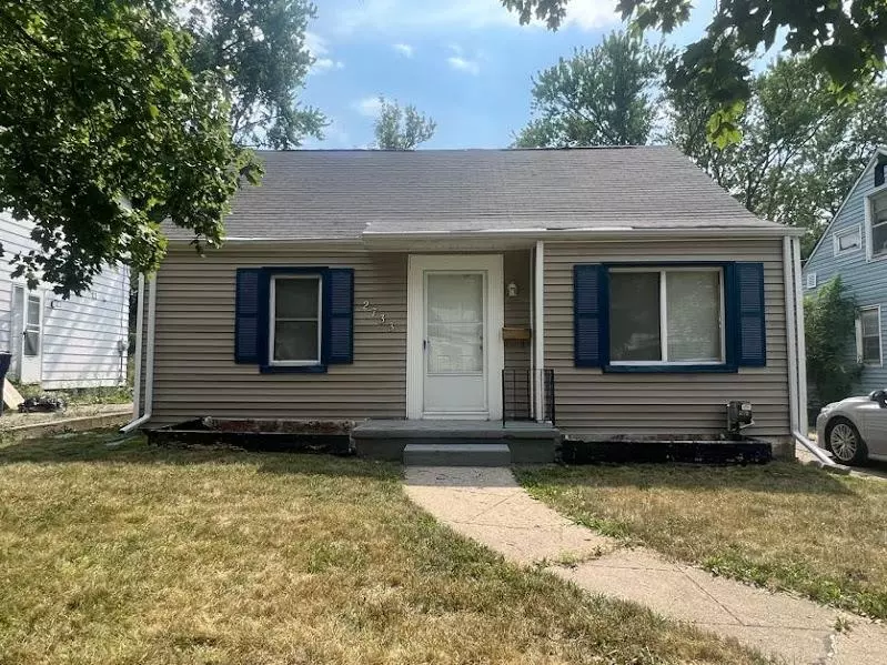 2733 Wolcott Street, Flint, MI 48504