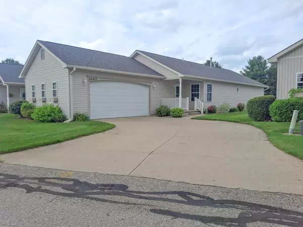 Traverse City, MI 49686,2063 Seaview Drive