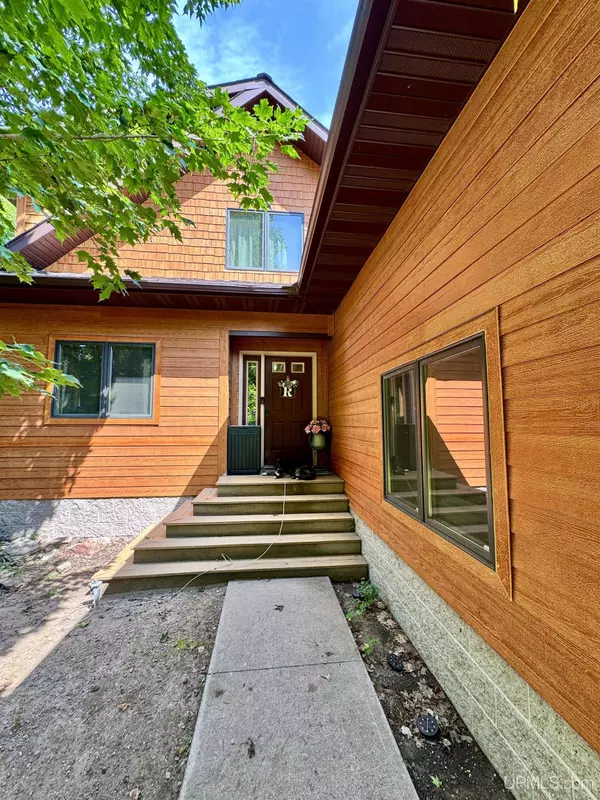 Atlantic Mine, MI 49905,47302 Janovosky Road