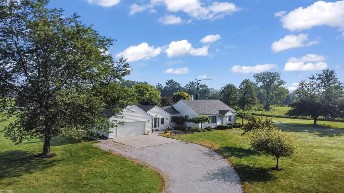 Kimball, MI 48074,6928 Smiths Creek Road