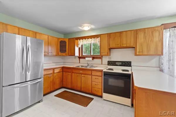 Clayton, MI 49235,9497 Beecher Road