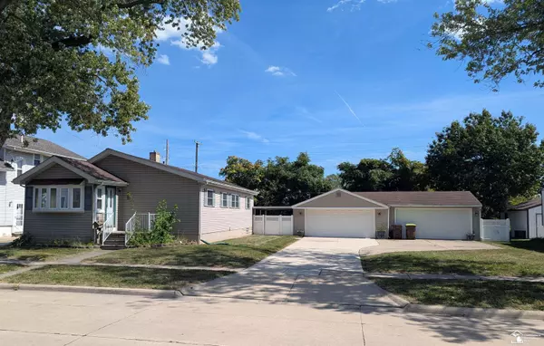 520 Michigan Avenue, Monroe, MI 48162