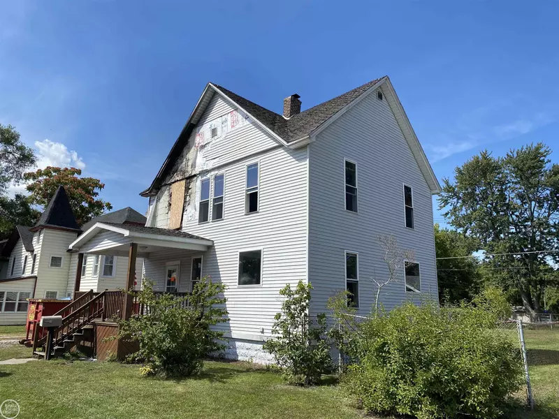 815 Beard Street, Port Huron, MI 48060