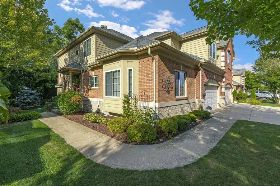 15045 Friar Lane, Shelby Twp, MI 48315