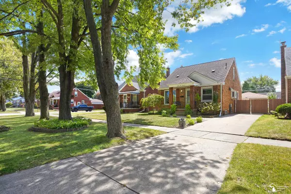 Allen Park, MI 48101,15213 Champaign Road