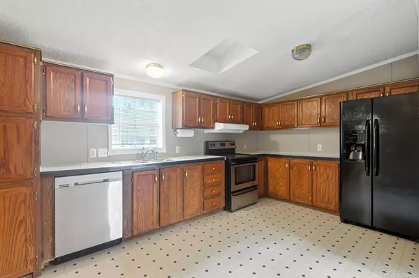 Columbus, MI 48063,1103 Forest Street