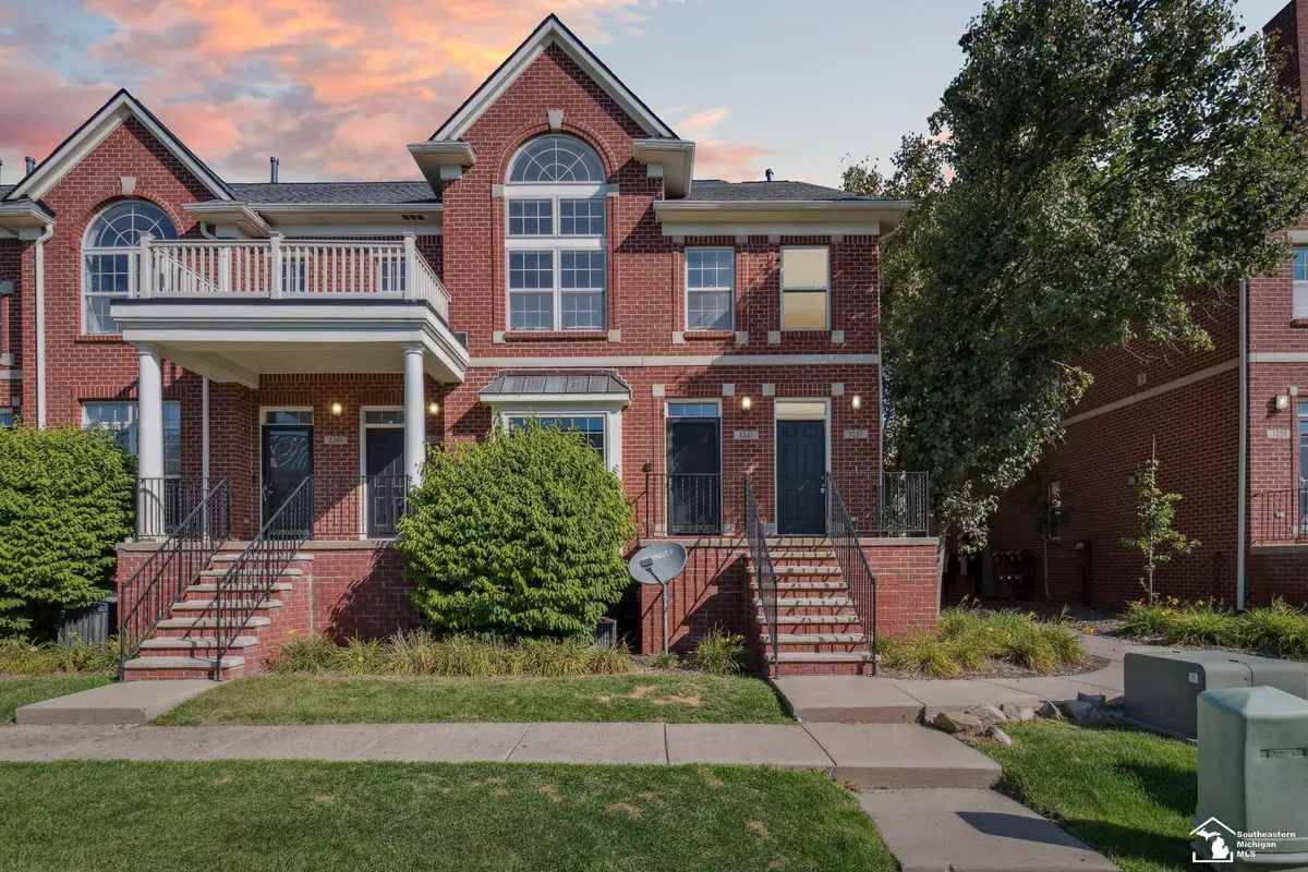 Troy, MI 48084,3237 Newbury Place