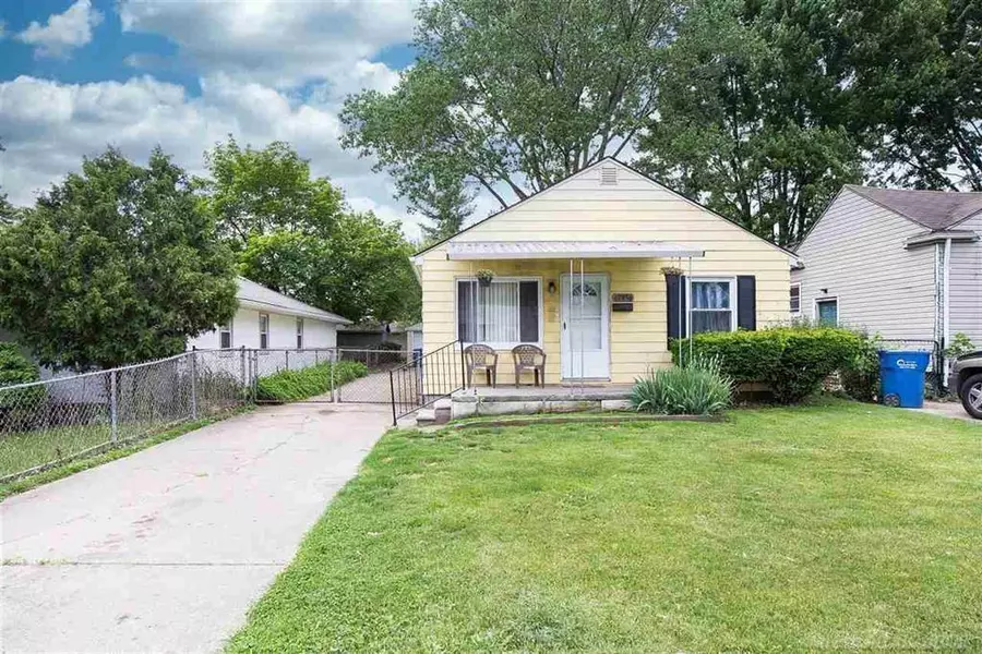 12856 Couwlier Avenue, Warren, MI 48089