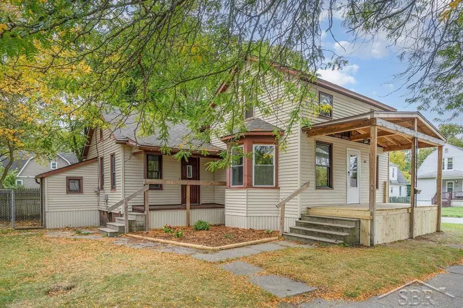 1121 Throop Street, Saginaw, MI 48602