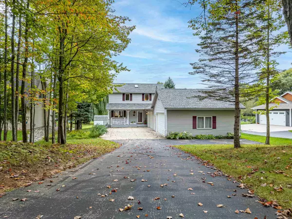 Gladwin, MI 48624,4636 W Salisbury Drive