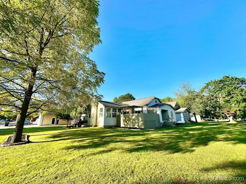 1503 W Ludington Street, Iron Mountain, MI 49801