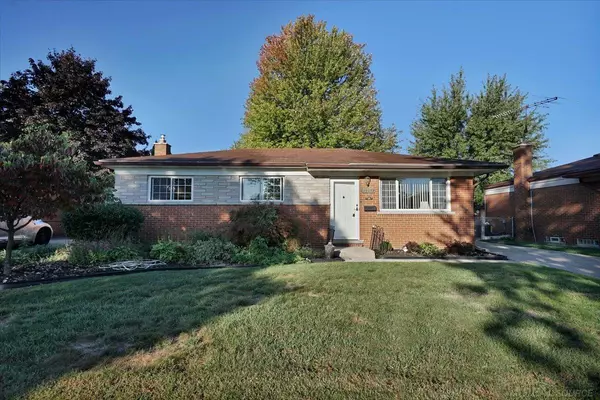 29259 Fairfield Drive,  Warren,  MI 48088