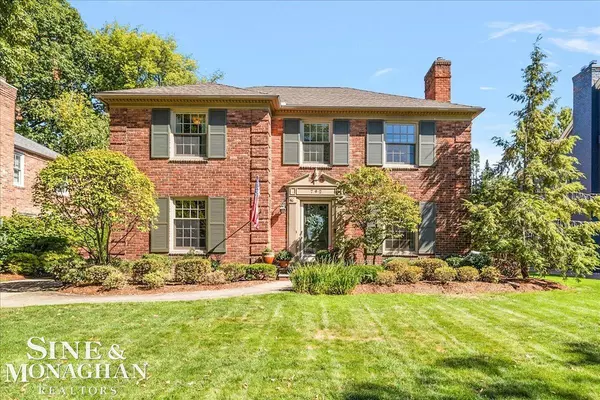 792 Whittier Road,  Grosse Pointe Park,  MI 48230