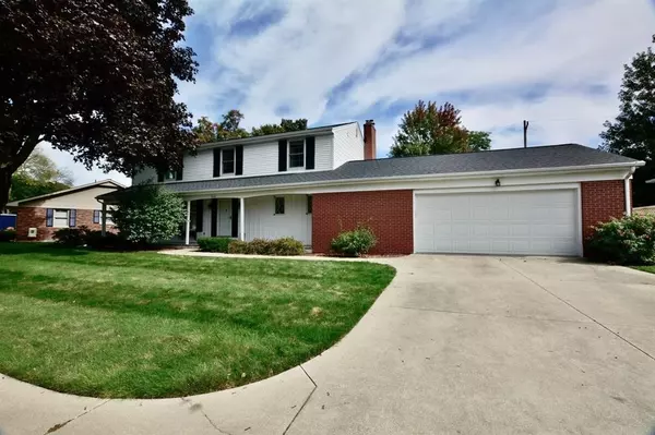 5231 Parkway Drive, Bay City, MI 48706