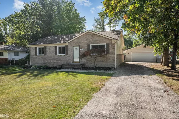 Chesterfield, MI 48051,48075 Meadow Lane