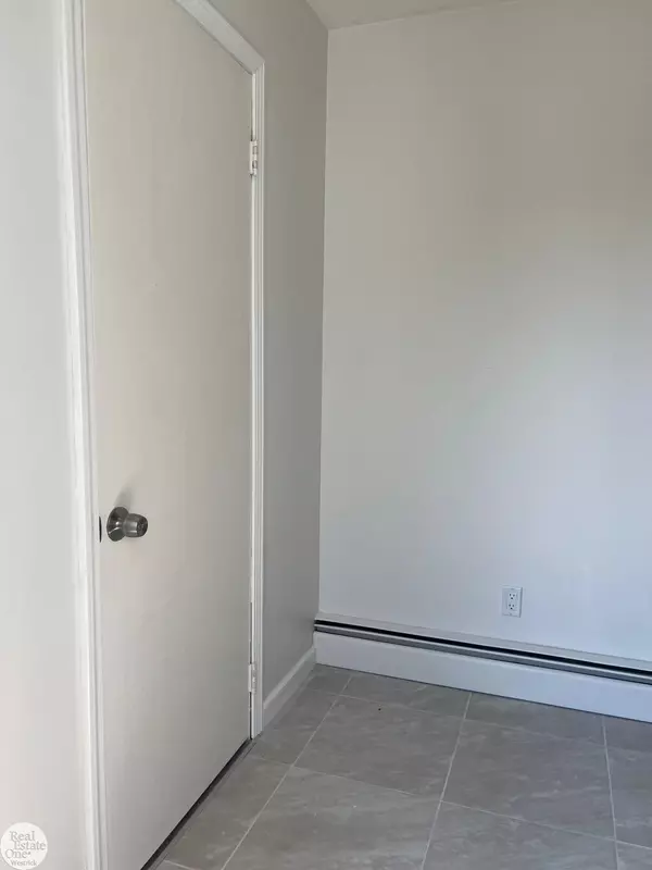 Clyde, MI 48049,6928 Lapeer Road