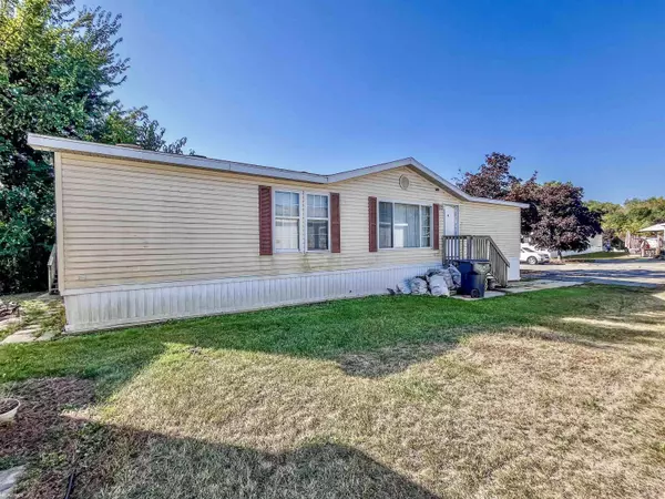 Oxford, MI 48371,338 Trillum Trail