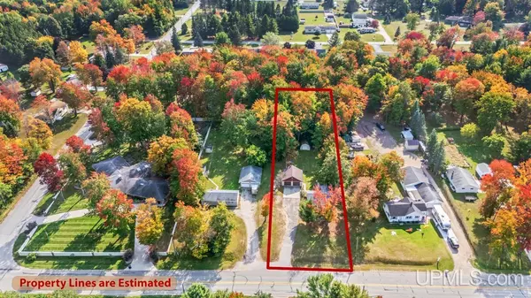 5273 18th Road, Escanaba, MI 49829