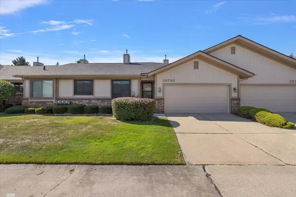 Clinton Township, MI 48038-5122,38797 Windmill Pointe Drive