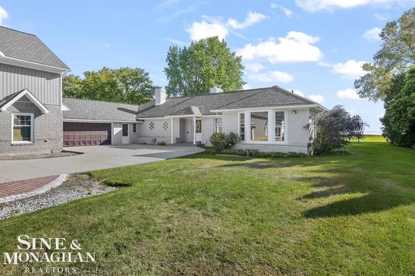 26926 Koerber Street, Saint Clair Shores, MI 48081