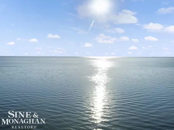 26926 Koerber Street, Saint Clair Shores, MI 48081