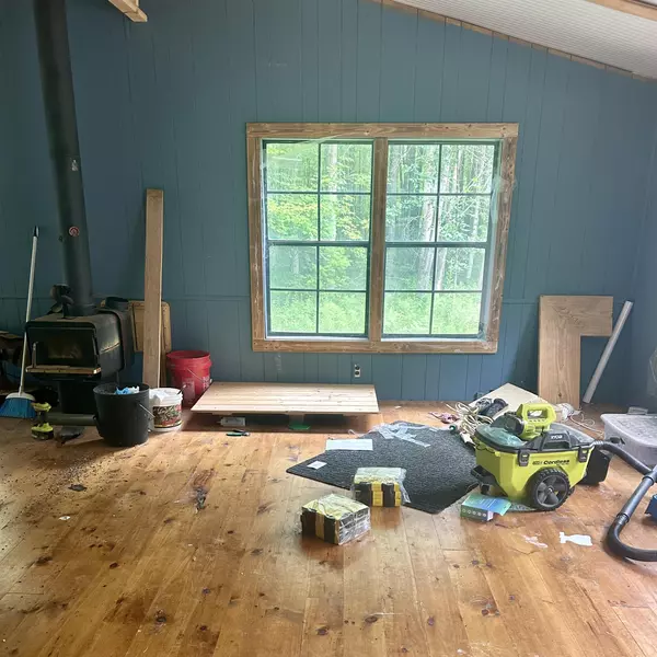 Shepherd, MI 48883,11173 N Lakeside Trail