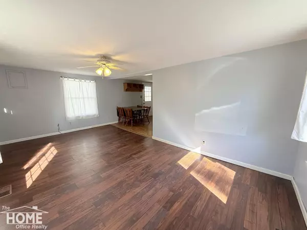 Owosso, MI 48867,755 Woodlawn Avenue