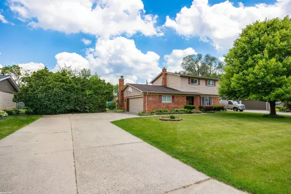 Shelby Twp, MI 48316,53588 Bruce Hill Drive