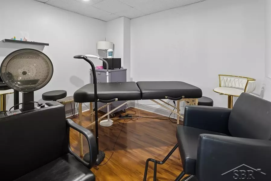 Suite 2 124 Ashman Circle, Midland, MI 48640