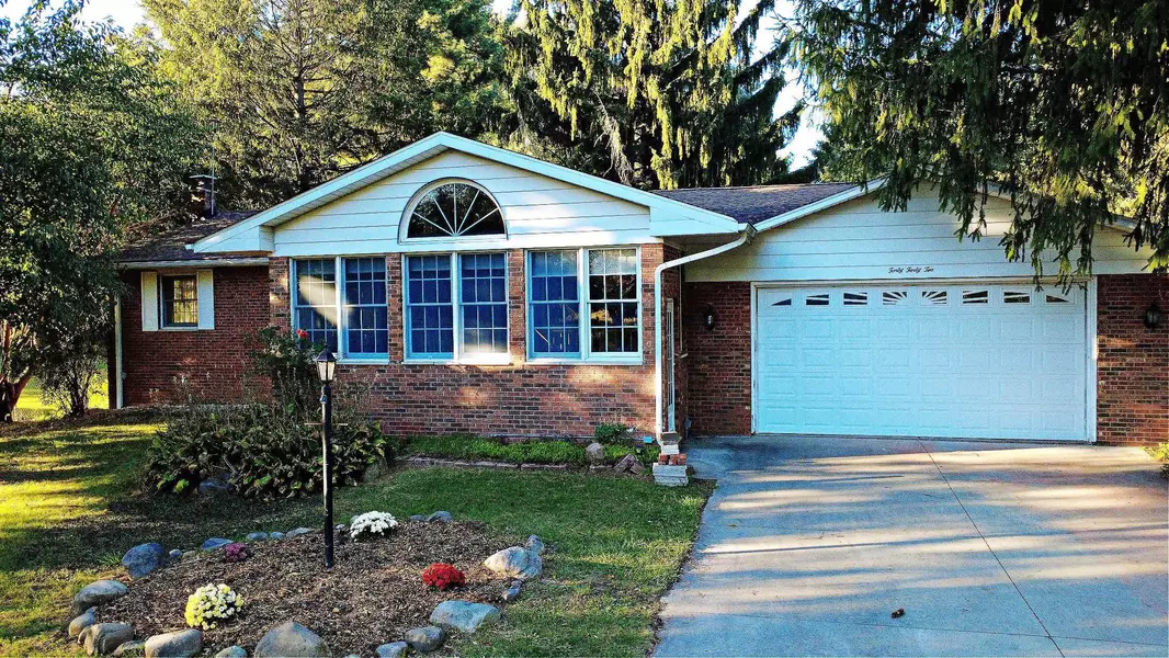 4042 W Farrand Road, Clio, MI 48420