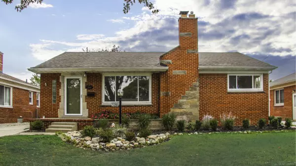 23280 Clairwood Street, Saint Clair Shores, MI 48080